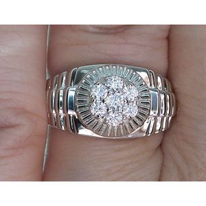 925 STERLING SILVER Men’s 7 Stone CZ Cluster Ring